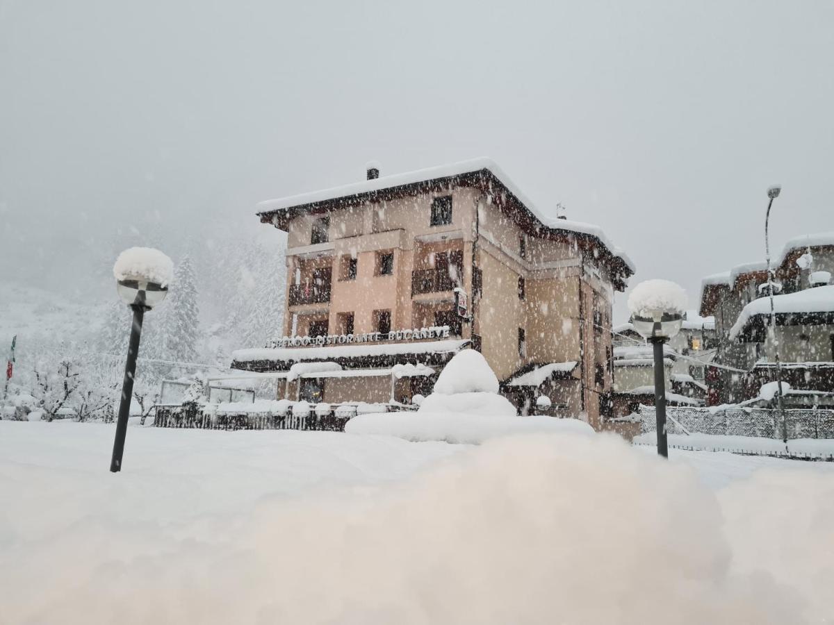 Hotel Ristorante Bucaneve San Martino  Exteriör bild